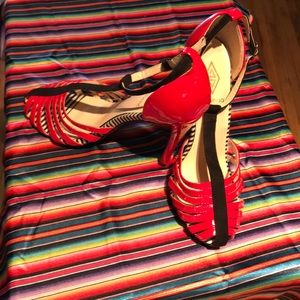 Retro Athena Red heels